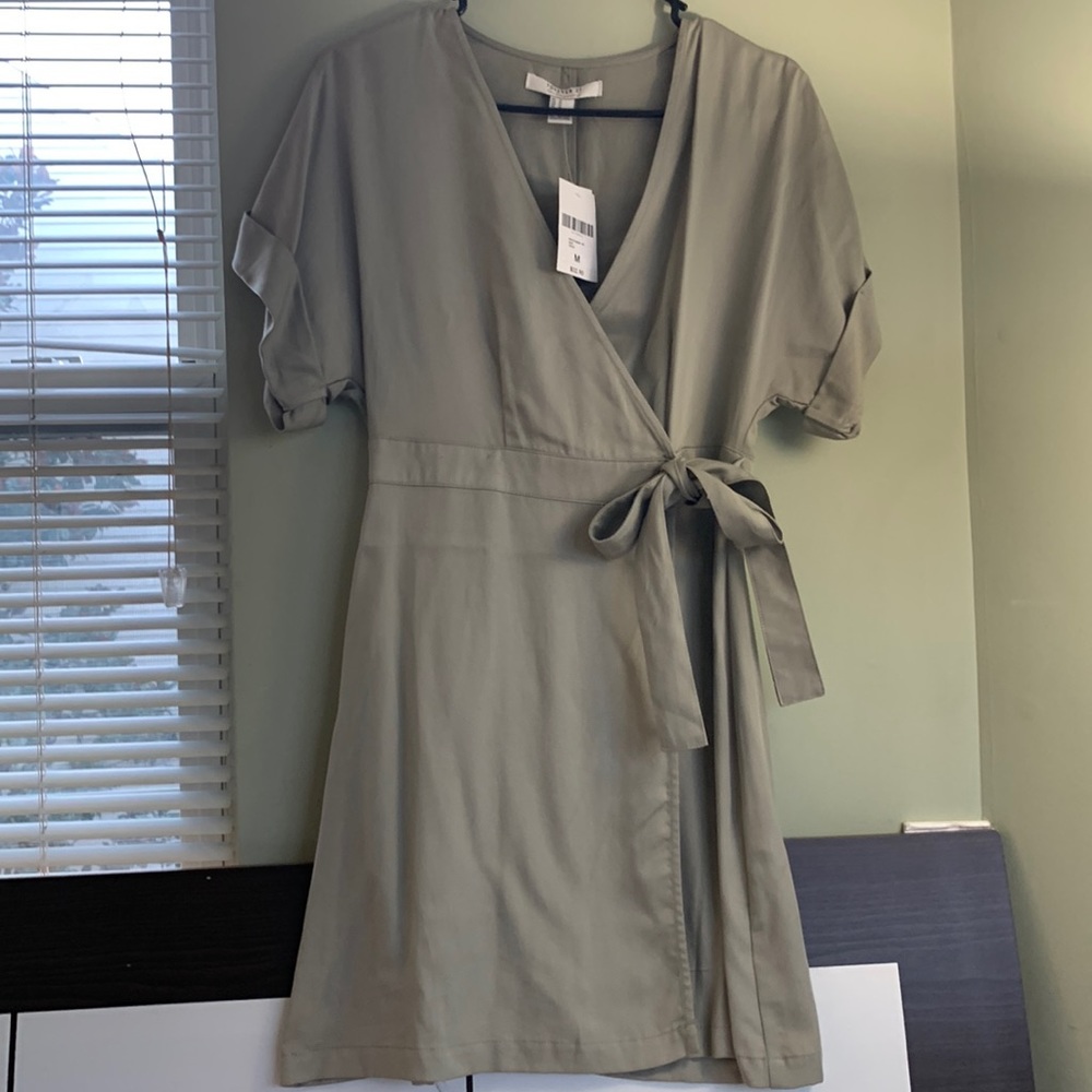 Kaki wrap dress